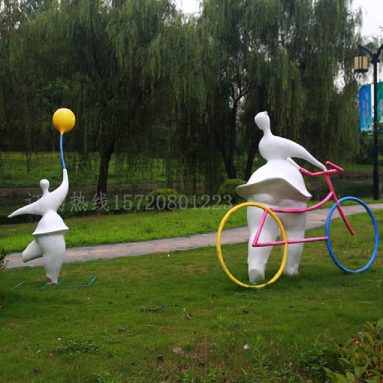 玻璃钢人物心博网页